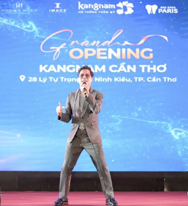 Ngọc Sơn hát mừng khai trương viện thẩm mỹ Kangnam Cần Thơ