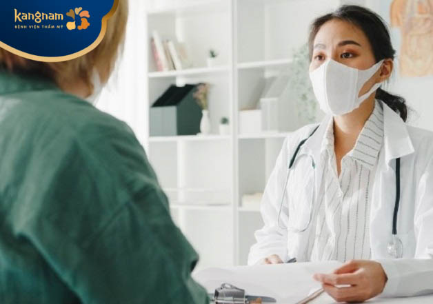 tình trạng mụn nặng, gây đau nhức nhiều và khó chịu, bạn nên đến cơ sở y tế để được điều trị.