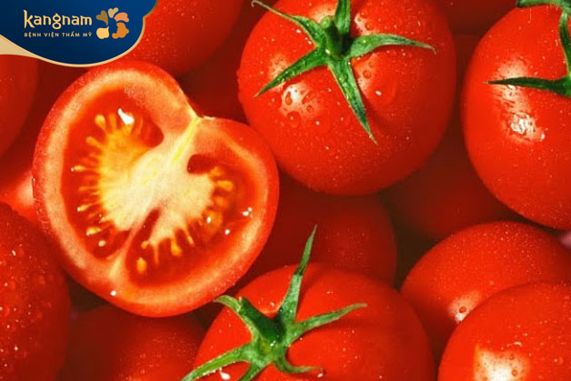 Trong cà chua chín chứa chất có khả năng ức chế lông mọc