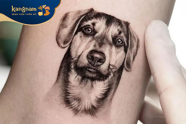 Tattoo con chó thể hiện lòng tin và sự trung thành