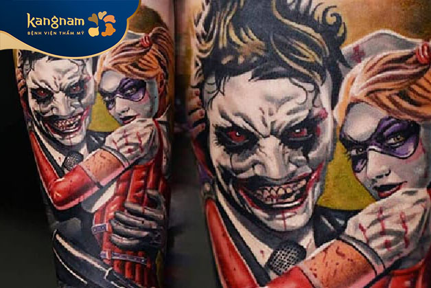 Joker và Harley tình tứ