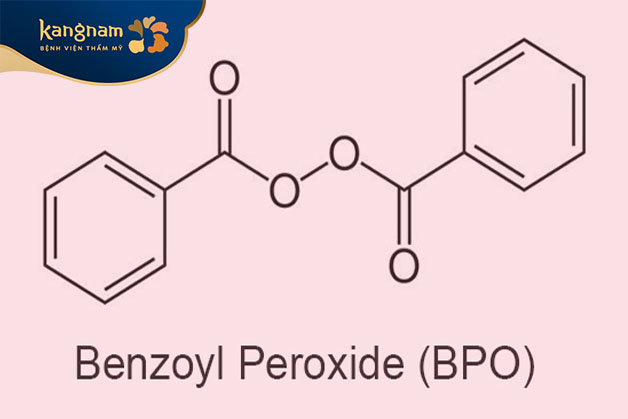 Dùng thuốc bôi ngoài da như Benzoyl Peroxide