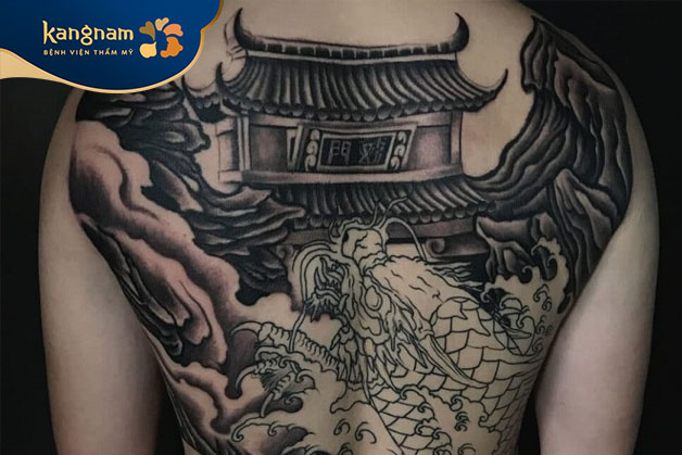 Tattoo cá chép vượt Vũ Môn kín lưng kích thước lớn