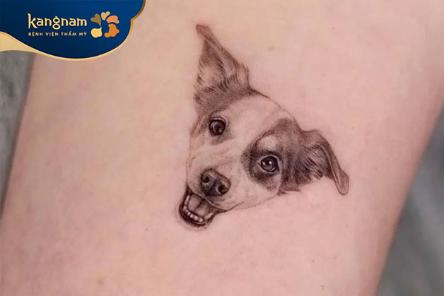 Tattoo chó đang cười đơn giản