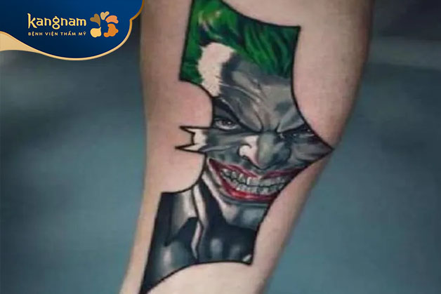 Joker và Batman lồng ghép vào nhau