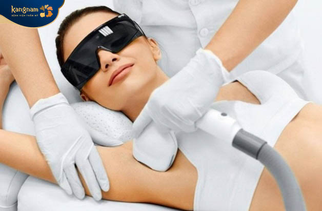 Sử dụng công nghệ laser để trị hôi nách