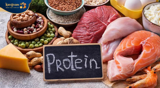 Chế độ ăn cần giàu protein, chất xơ