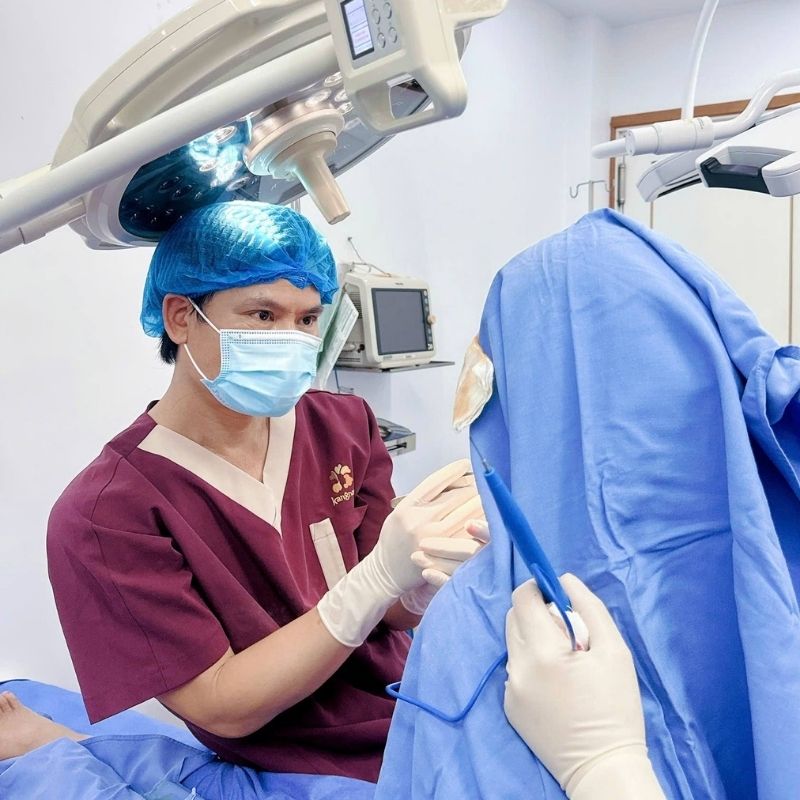 Bác sĩ giỏi chuyên môn, thao tác chính xác