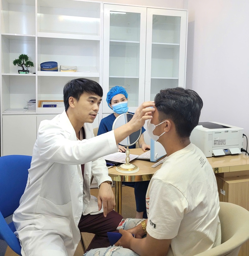 Bác sĩ tại Kangnam Nghệ An tư vấn nhiệt tình, tận tâm