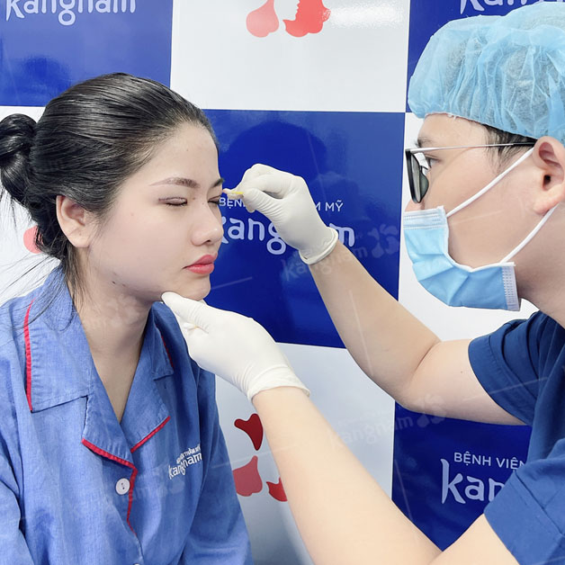 Chăm sóc đúng cách giúp mí nhanh lành