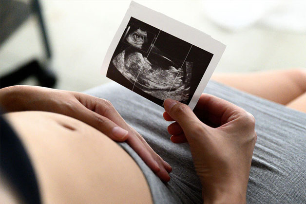 Khám thai định kỳ và sàng lọc dị tật bẩm sinh