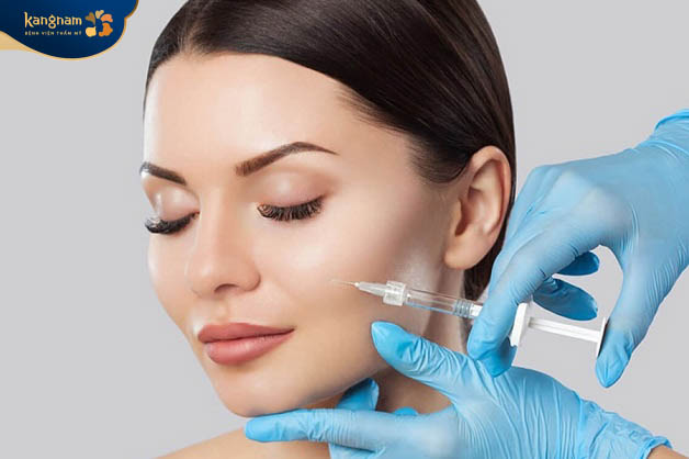 Tiêm filler má cải thiện vùng má hóp