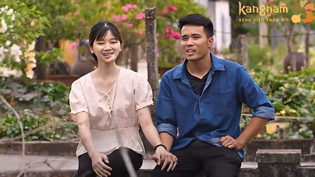 Thu Hường và bạn trai, người luôn đồng hành, động viên em vượt qua mọi khó khăn