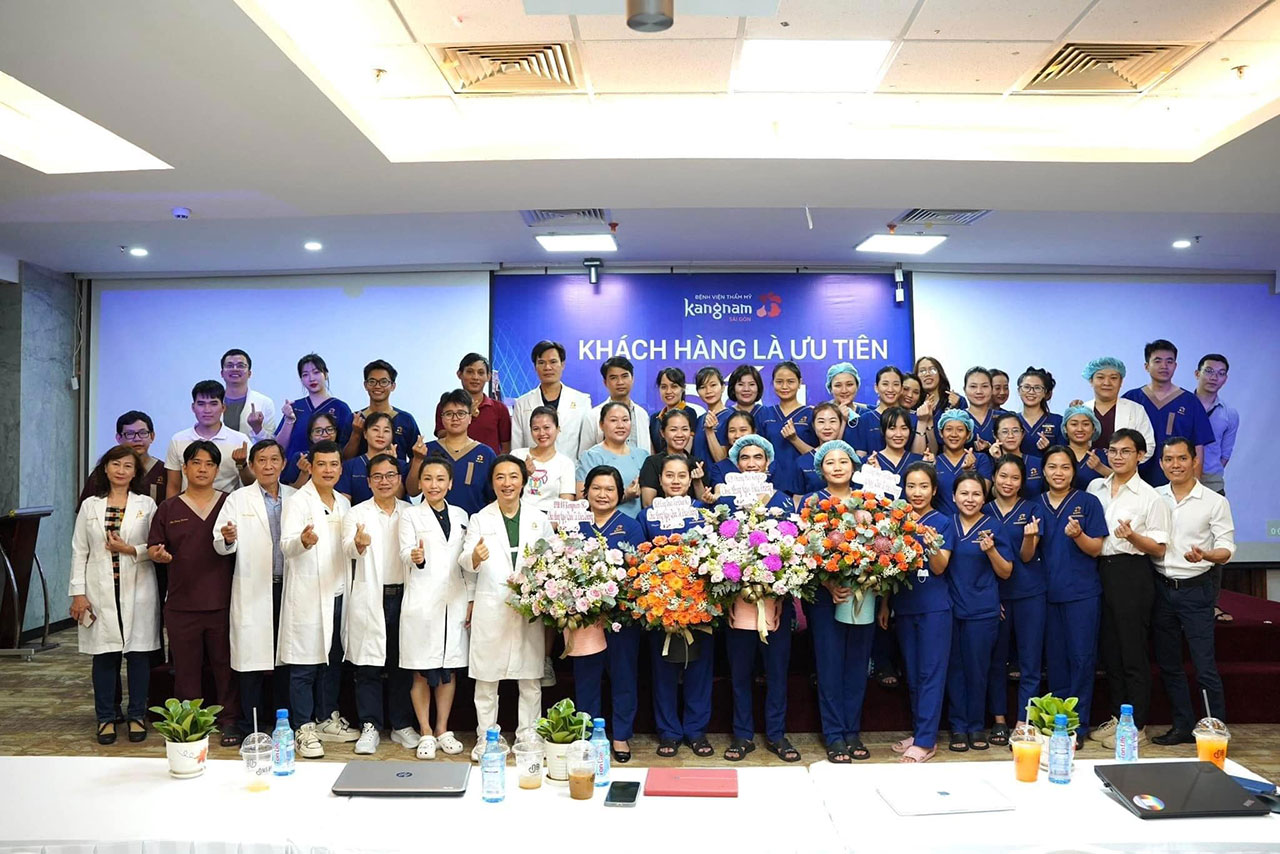 Bệnh viện thẩm mỹ Kangnam tưng bừng tổ chức chào mừng ngày Quốc tế điều dưỡng