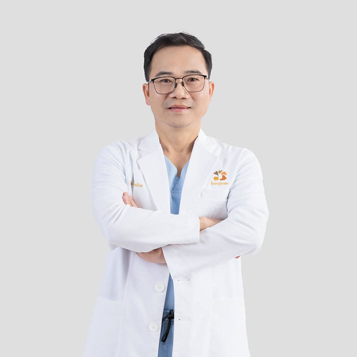 Bác sĩ Felix Trần hiện đang đảm nhận vị trí GĐ chuyên môn BVTM Kangnam Sài Gòn 