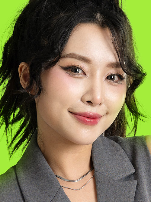 Ms.Mai Hương Khách hàng sử dụng dịch vụ nâng mũi