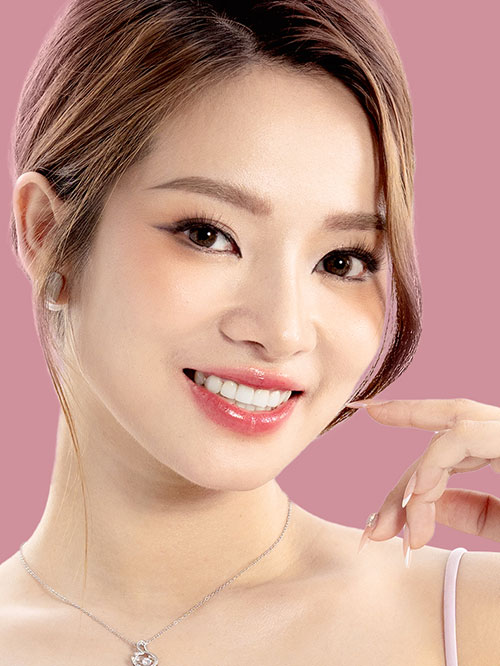 Ms.Ngọc Huyền Khách hàng sử dụng dịch vụ nâng ngực