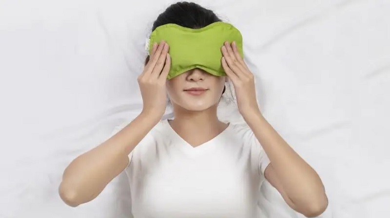 Chườm ấm giúp vết thương nhanh hết bầm