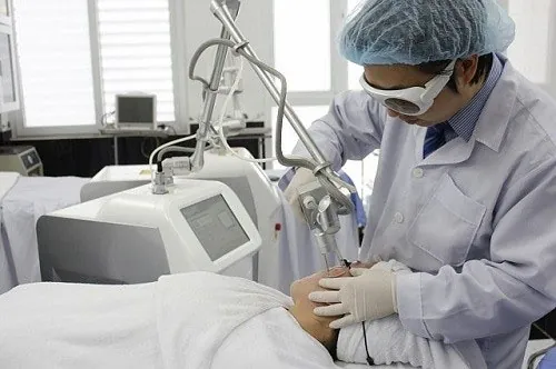 cách trị mụn thịt thừa ở cổ 