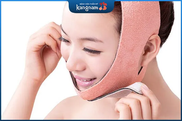 Sử dụng miếng dán làm tan mỡ mặt