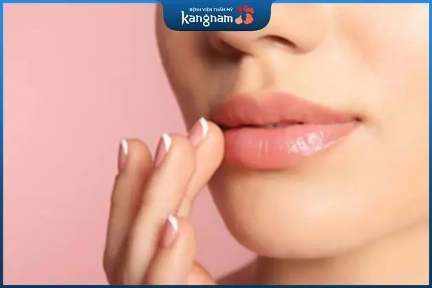 Cách chăm sóc sau khi cắt môi trái tim