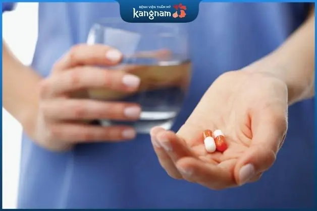 Dùng thuốc theo chỉ định của bác sĩ