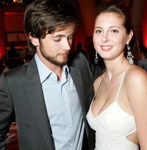 Ngắm nhìn bầu ngực của chị em giúp nam giới thoải mái tinh thần hơn 