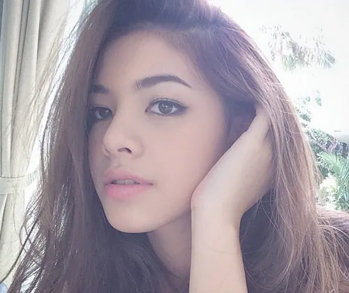 lông mày cánh cung là gì