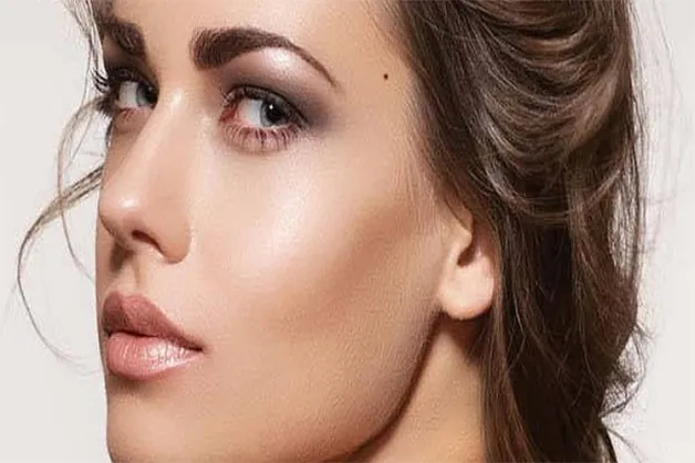 Do vậy mà trong chuyện tình cảm không được suôn sẻ, yêu đương nhưng lại bị gia đình phản đối cấm cản nên chịu nhiều đau khổ.