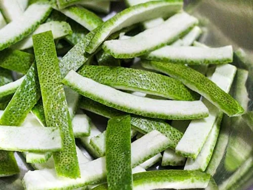 cách nấu vỏ bưởi gội đầu