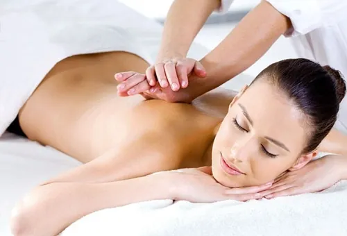 Xu hướng đến spa dưỡng da và tẩy tế bào chết