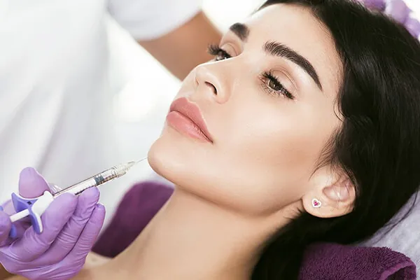tiêm filler cằm Tiêm filler cằm có hại không