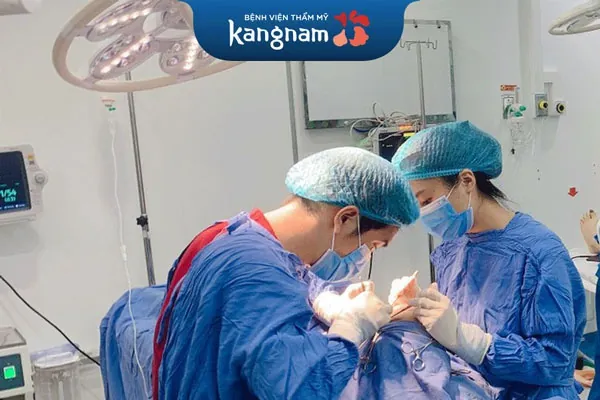 Các yếu tố gây sẹo sau cắt môi trái tim