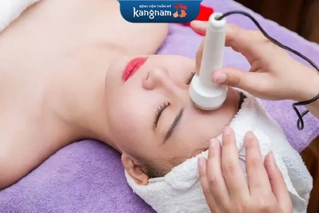 Trị mụn chuyên sâu tại địa chỉ thẩm mỹ