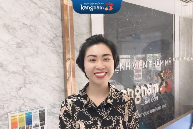 Khách hàng bọc răng sứ sau 6 tháng vẫn trắng sáng, chắc khỏe