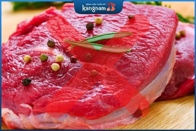 Kiêng ăn thịt bò, rau muống sau khi cắt mí