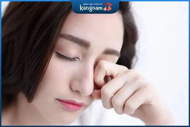 Những điều hạn chế không nên làm sau khi cắt mí