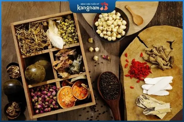 Sắc thuốc trị nhiệt tại nhà chỉ sau 5-7 ngày