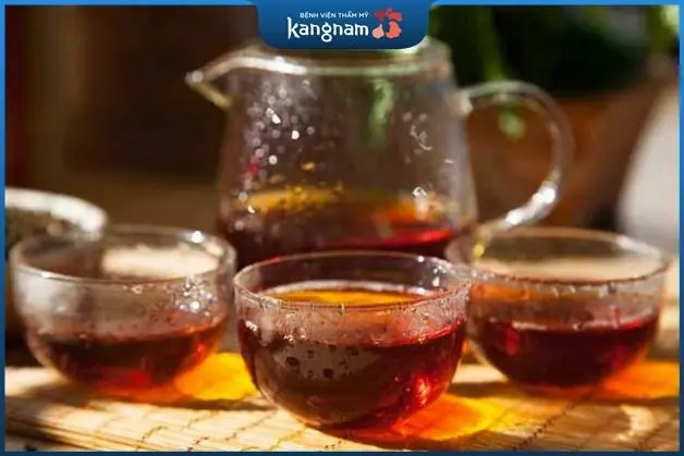 Dùng thuốc thảo dược ngậm hoặc súc miệng để trị viêm