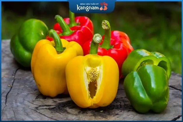 Ăn ớt chuông giúp giảm viêm sau cắt sửa mí