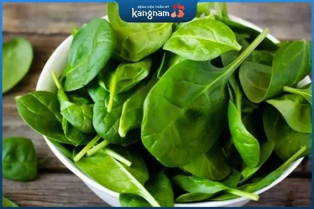 Bổ sung rau bina để giúp vết thương hồi phục 