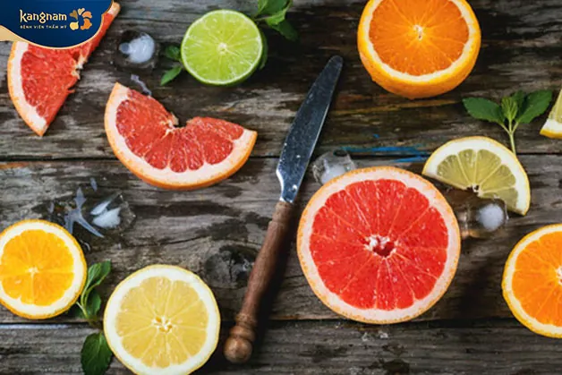 Cách làm hết nếp nhăn trên trán bằng nhóm trái cây họ cam, quýt