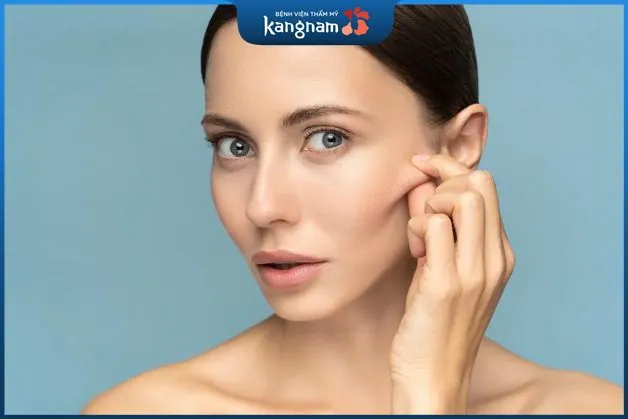 Nâng gò má có đau không?