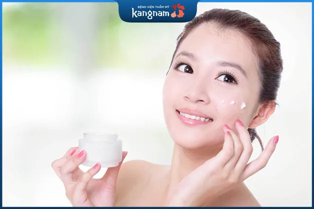 Lựa chọn kem dưỡng trắng phù hợp với da