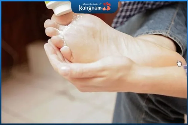 cách chữa hôi chân