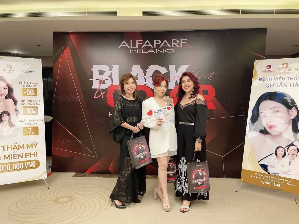 Chương trình Black & Color giống như một bữa tiệc sắc màu rực rỡ