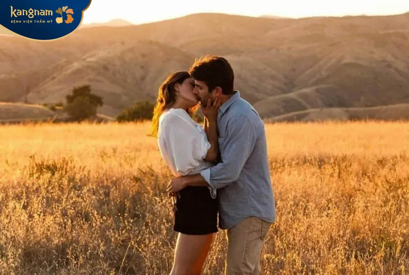 Nếu cảm thấy không thoải mái bạn nên từ chối khéo