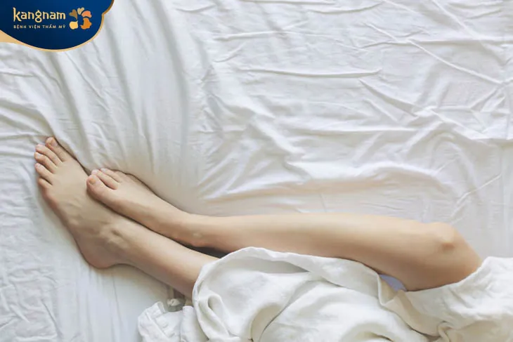 Nên chú ý lựa chọn kem dưỡng ẩm lành tính, phù hợp với làn da