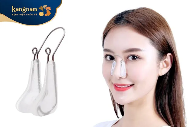 Kẹp mũi chuyên dụng được thiết kế để kéo dài và tạo lực nhẹ lên mũi