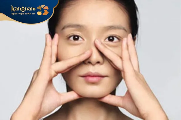 Massage giúp mũi cao